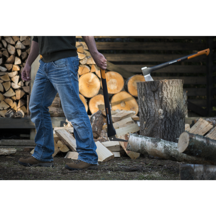 126007 1003623 Fiskars WoodXpert™ tõstekirves XA22