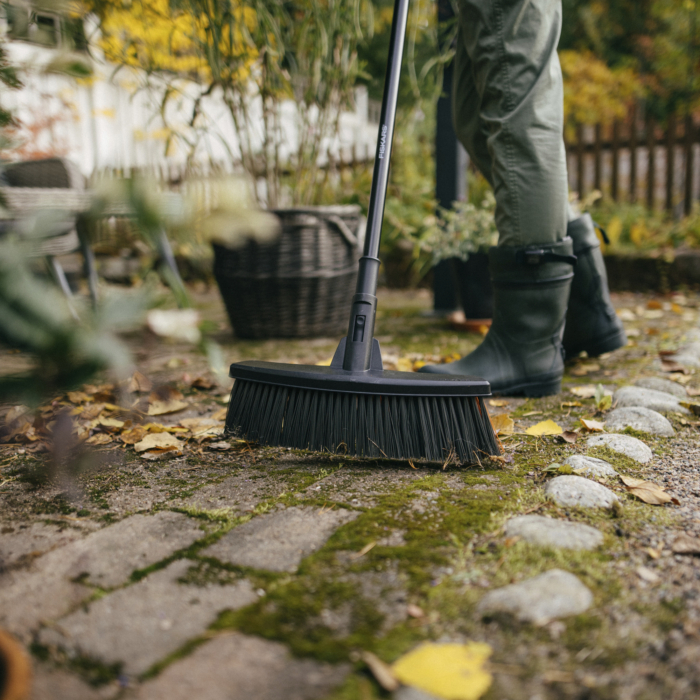 131037 1025921_Fiskars Solid™ õuehari M_1