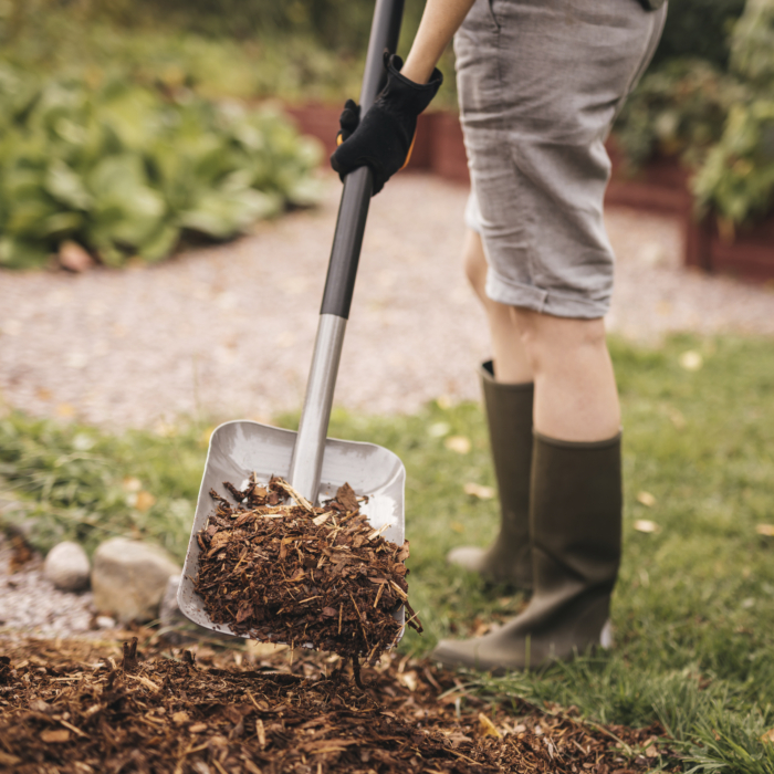 131176_1066712_Fiskars_Ergonomic_Shovel_kühvel