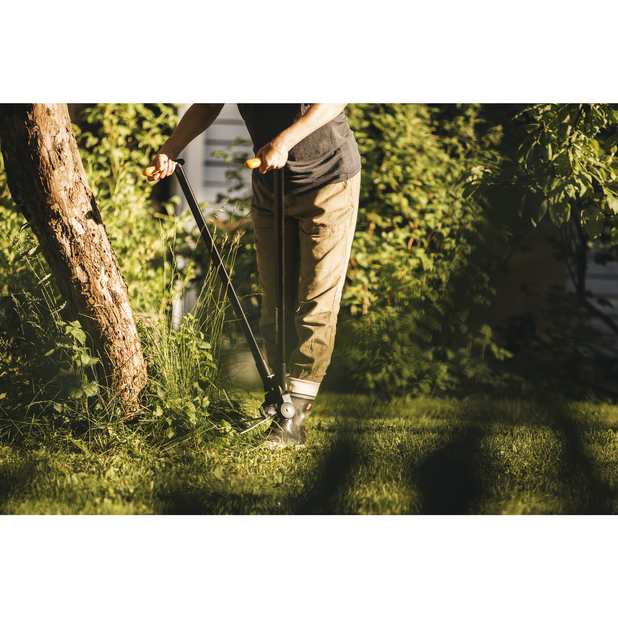 F-113710 1001565_Fiskars PowerLever heki- ja murukäärid_1