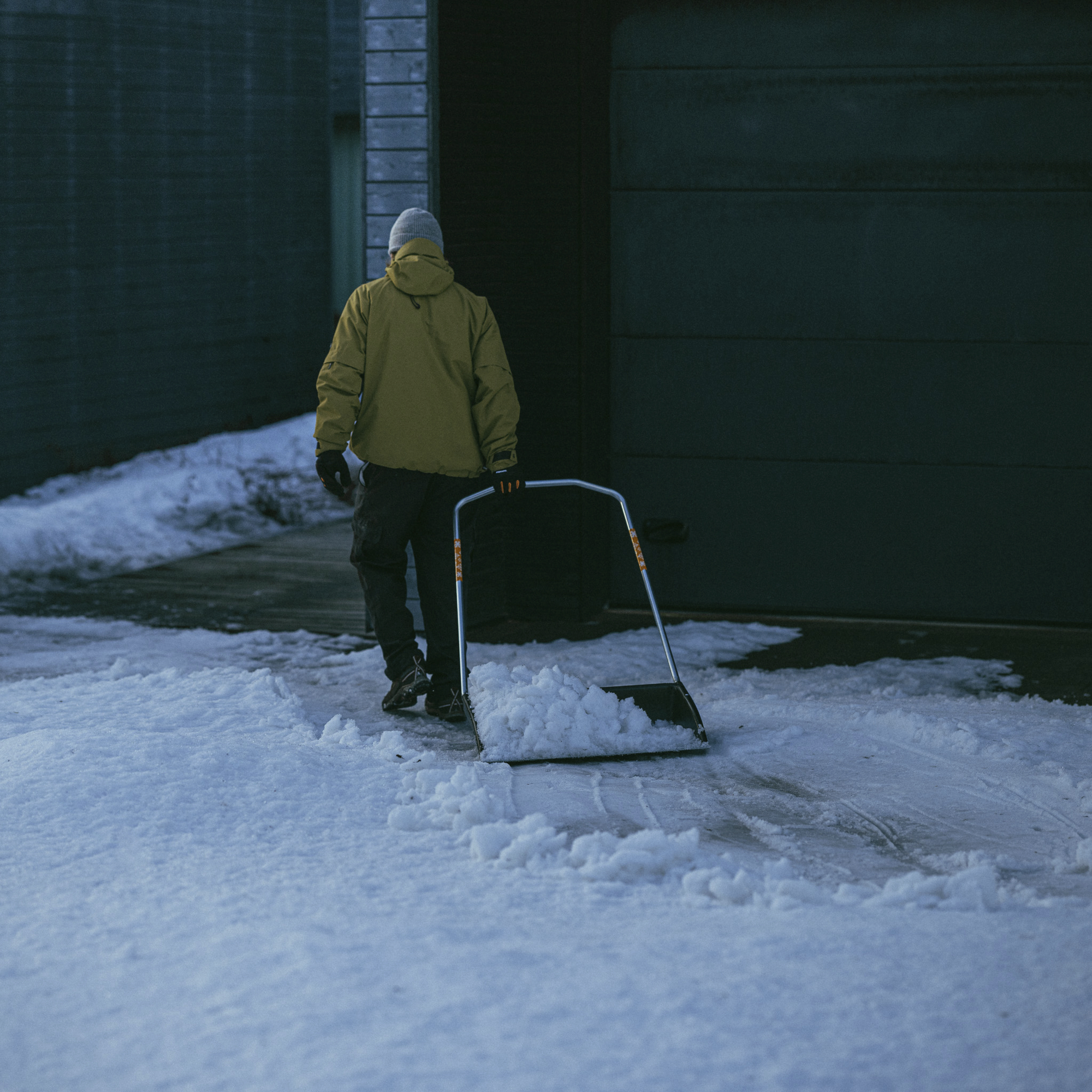 F-143021 1003470_Fiskars_Plus_SnowXpert lumesahk_