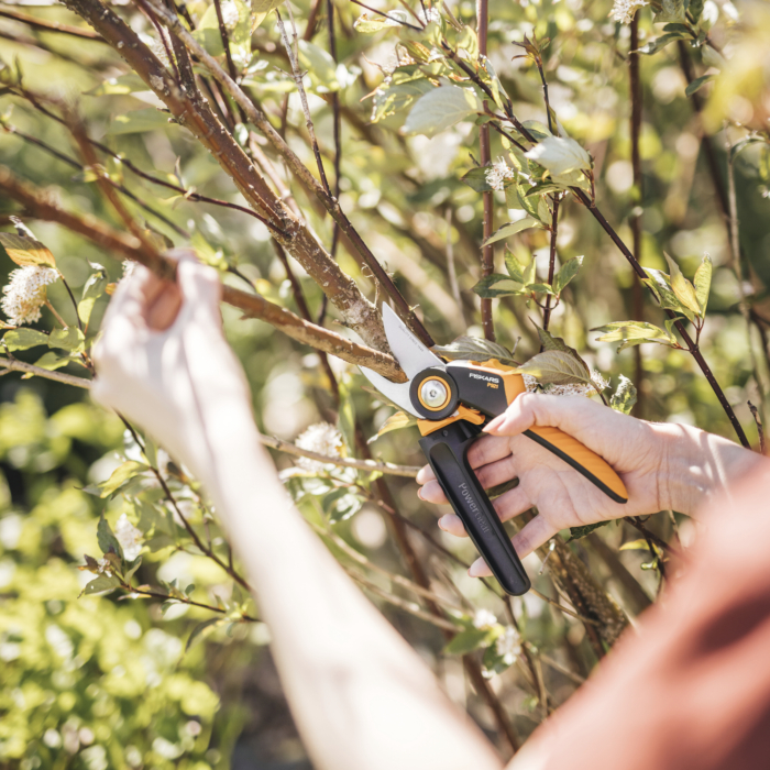 F-111121 1057173_Fiskars X-series™ PowerGear vaheliti lõiketeradega oksakäärid M P921_1
