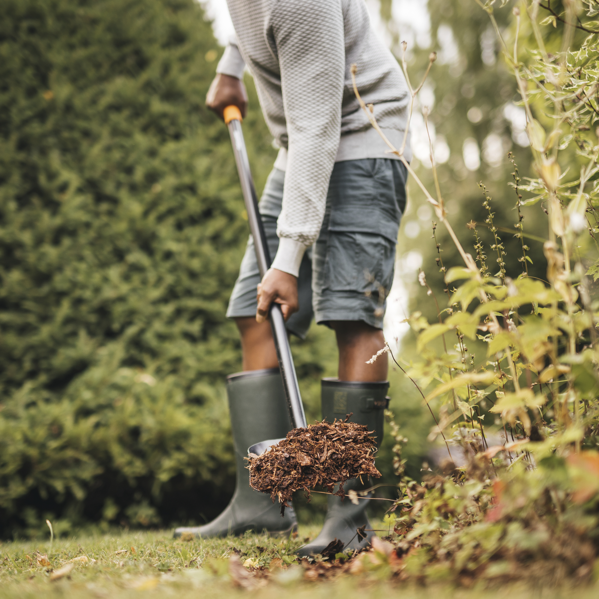 F-131186 1066720_Fiskars Solid kühvel, I-käepidemega