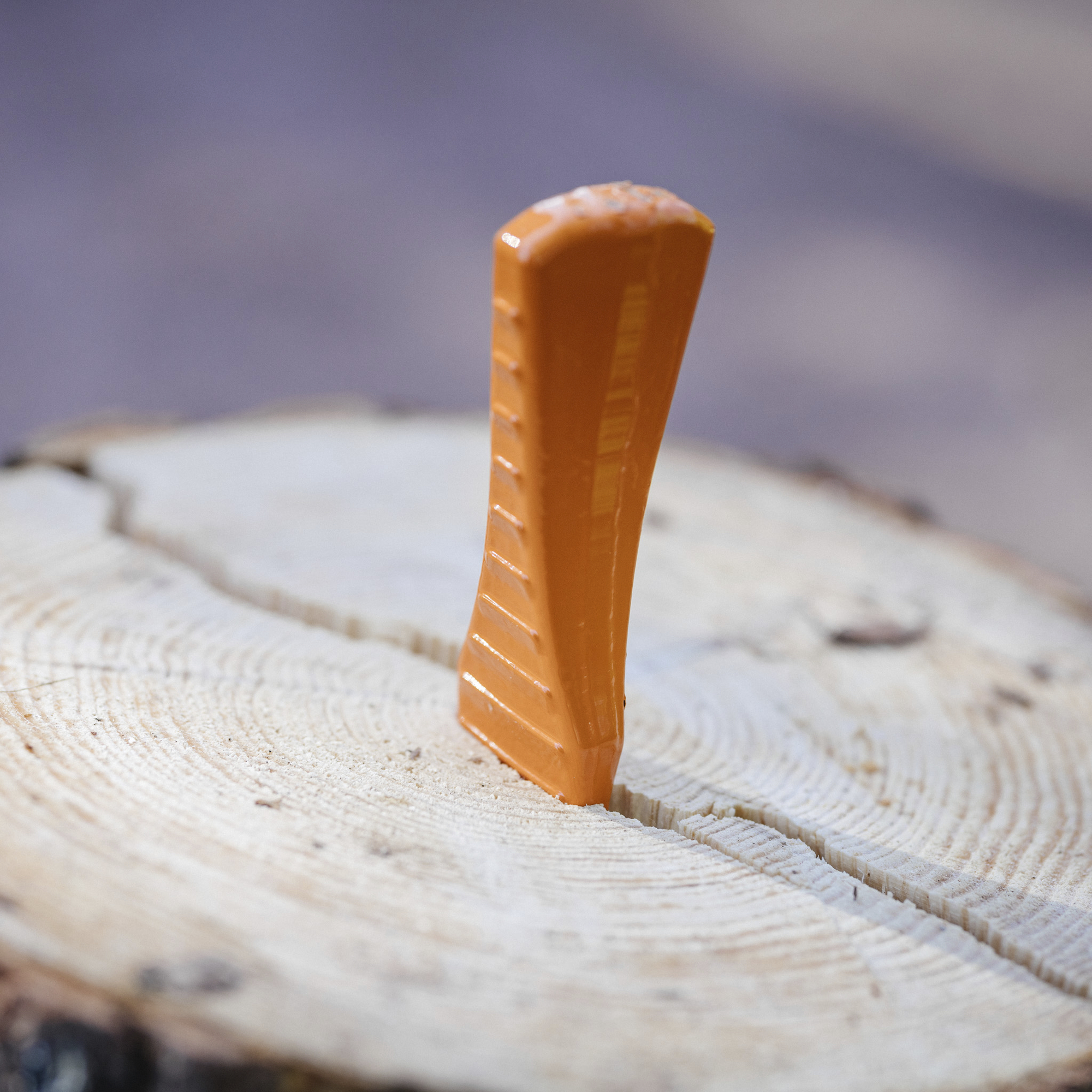 F-120010 1001614_Fiskars puulõhkumiskiil_1